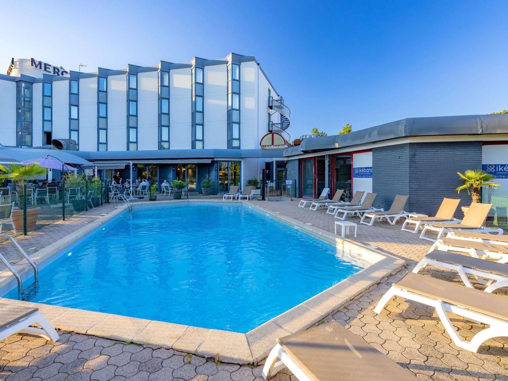 Mercure Lyon Est Villefontaine Exterior foto